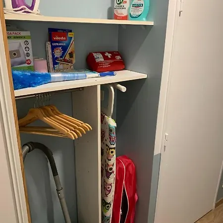 Disney, Sunny Comfortable 2 Bedrooms Family Apartment, 8 Pers, Wifi, Netflix Apartment Chessy (Seine-et-Marne)